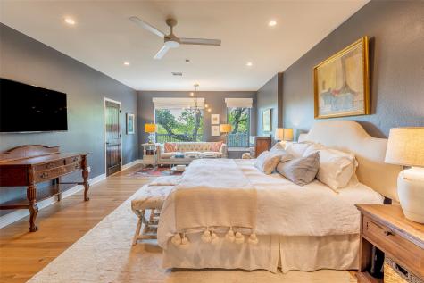 8800 Golden Rain Cove Austin TX 78735