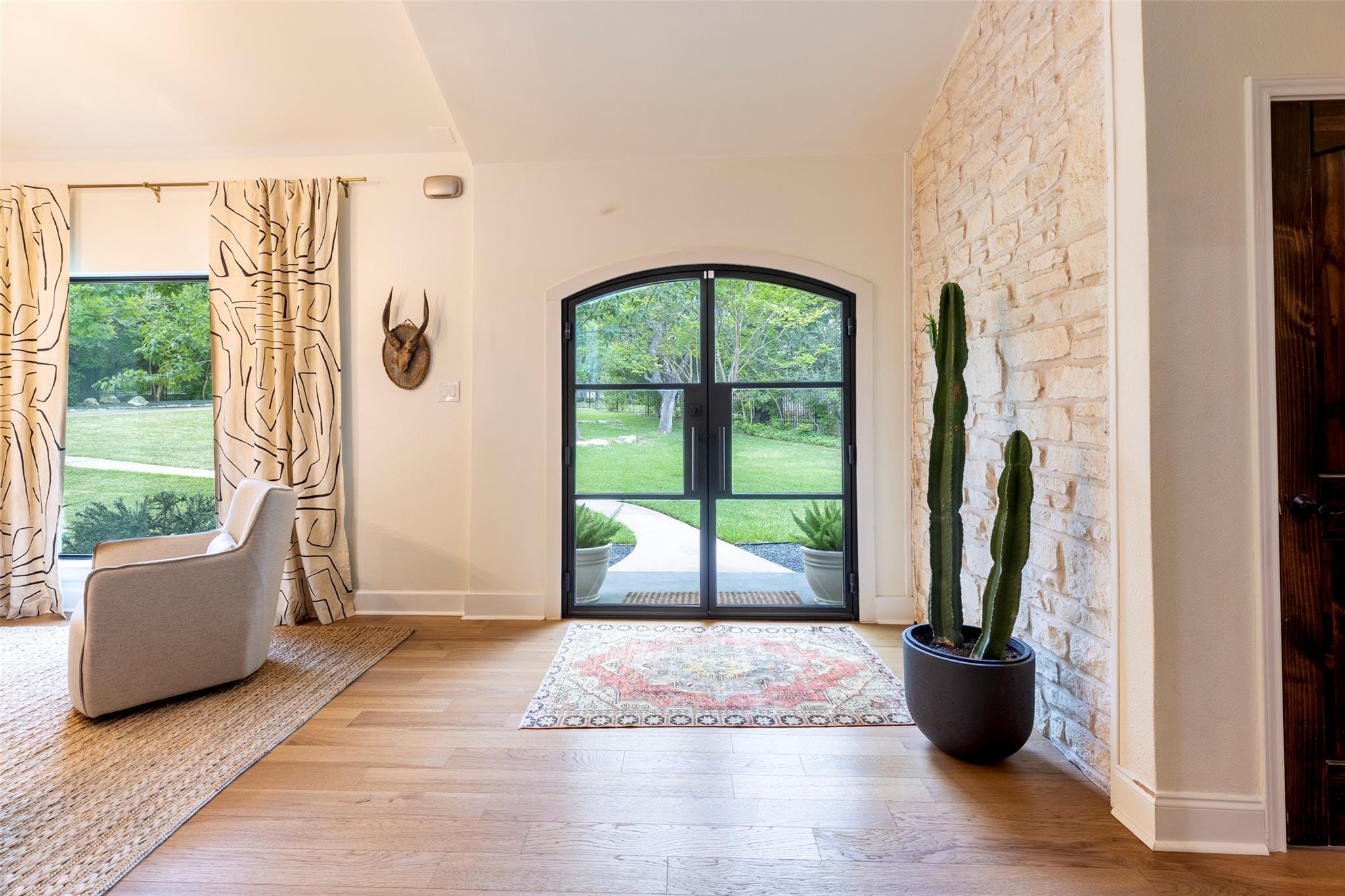 8800 Golden Rain Cove Austin TX 78735