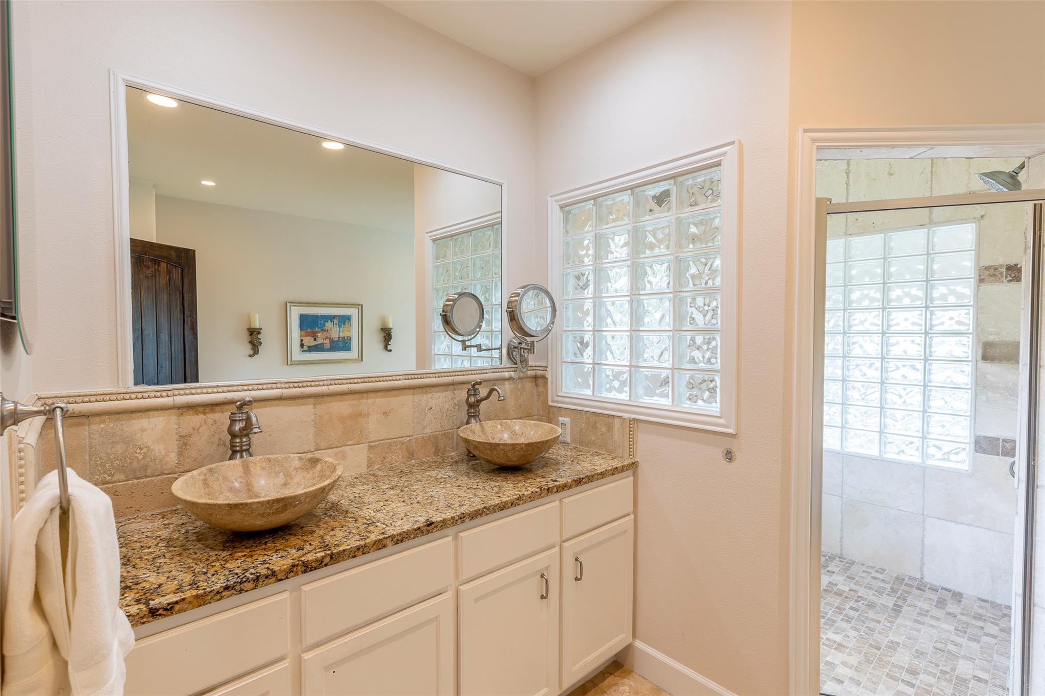 8800 Golden Rain Cove Austin TX 78735