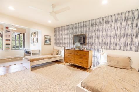 8800 Golden Rain Cove Austin TX 78735
