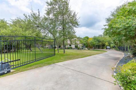 8800 Golden Rain Cove Austin TX 78735
