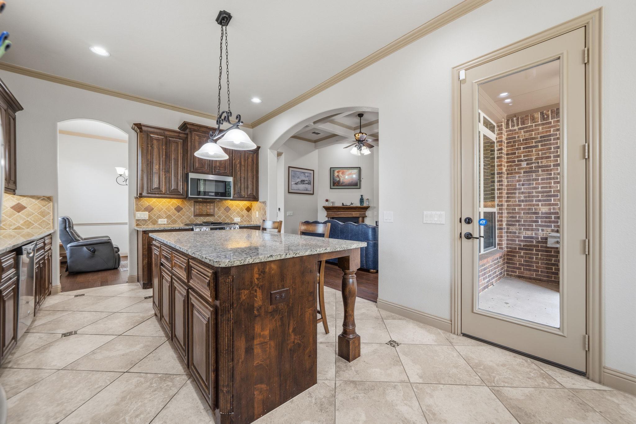 9312 Sydney Marilyn Lane Austin TX 78748