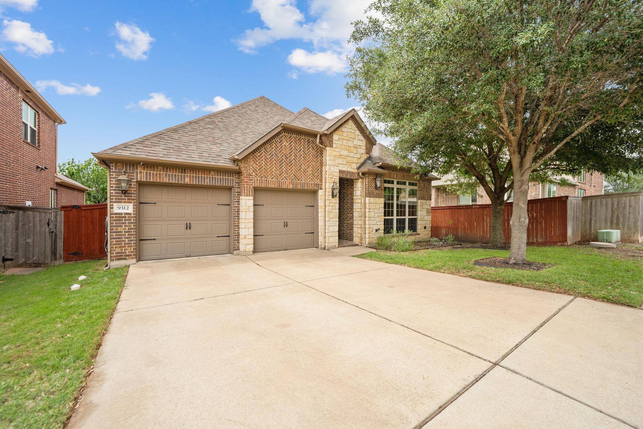 9312 Sydney Marilyn Lane Austin TX 78748