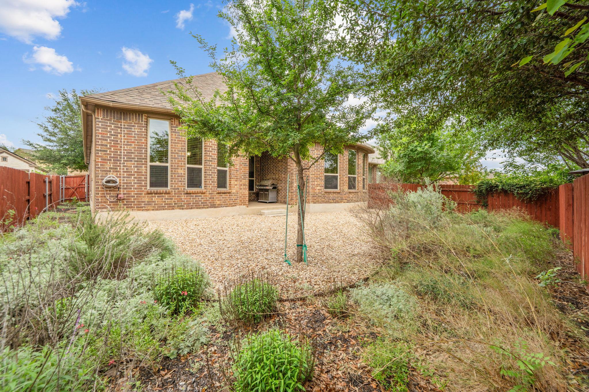 9312 Sydney Marilyn Lane Austin TX 78748