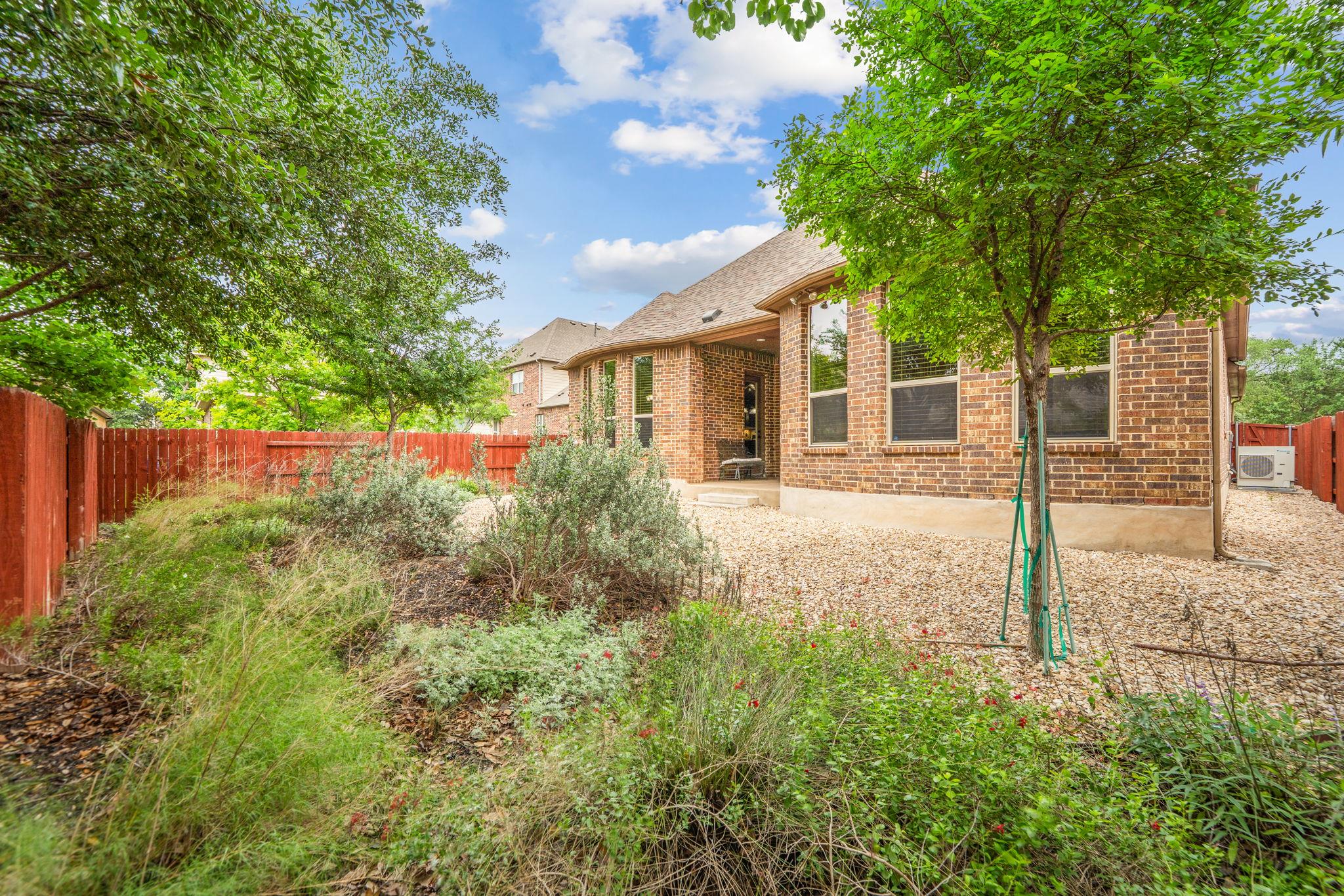9312 Sydney Marilyn Lane Austin TX 78748