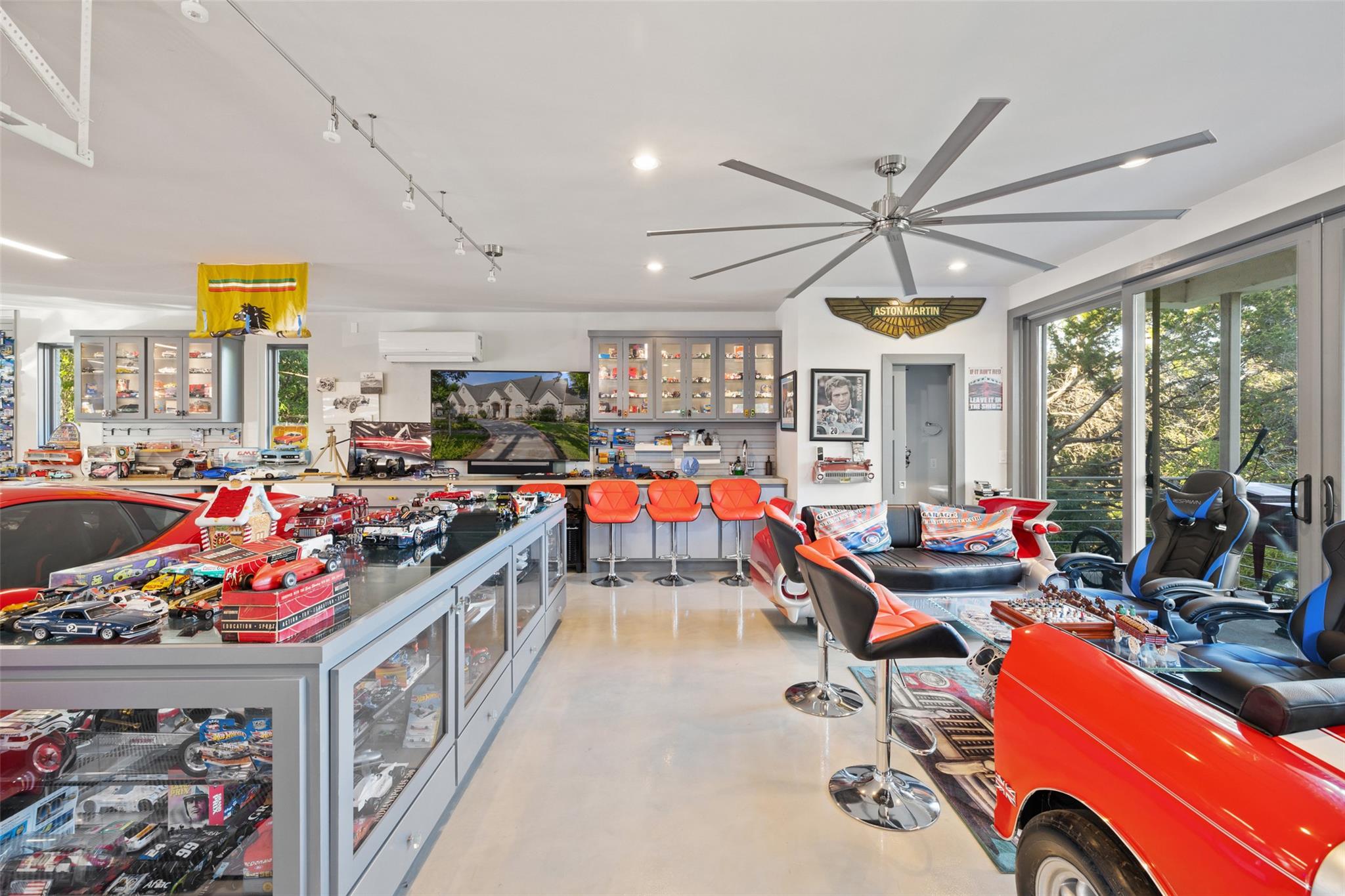 805 Brooks Hollow Road Lakeway TX 78734