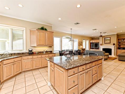8212 Barton Club Drive Austin TX 78735
