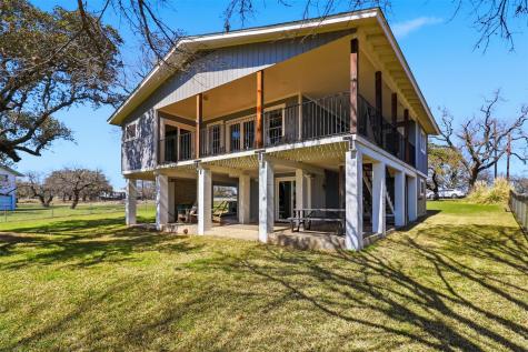 504 Cedarhill Drive Granite Shoals TX 78654