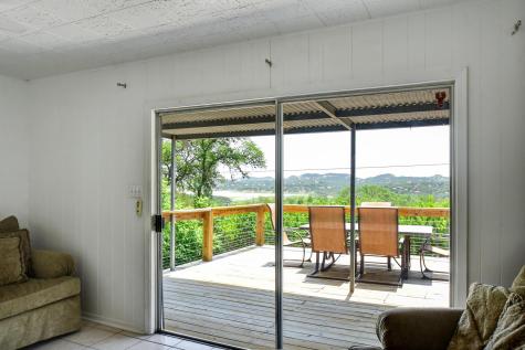 284 Lake Forest Canyon Lake TX 78133
