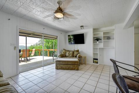 284 Lake Forest Canyon Lake TX 78133