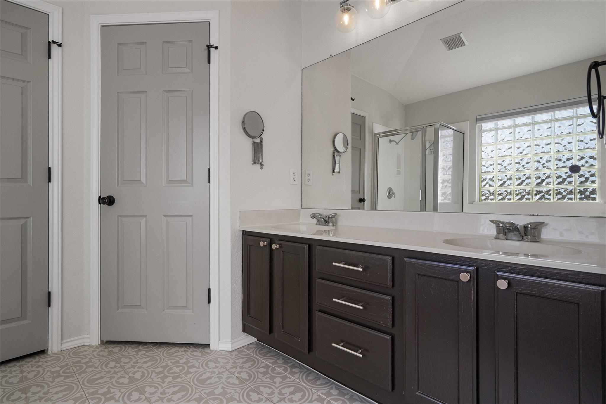 663 Reggie Jackson Trail Round Rock TX 78665