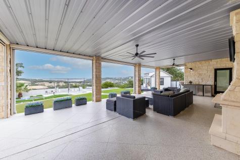 20516 Queen Bee Lane Spicewood TX 78669