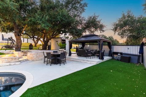 20516 Queen Bee Lane Spicewood TX 78669