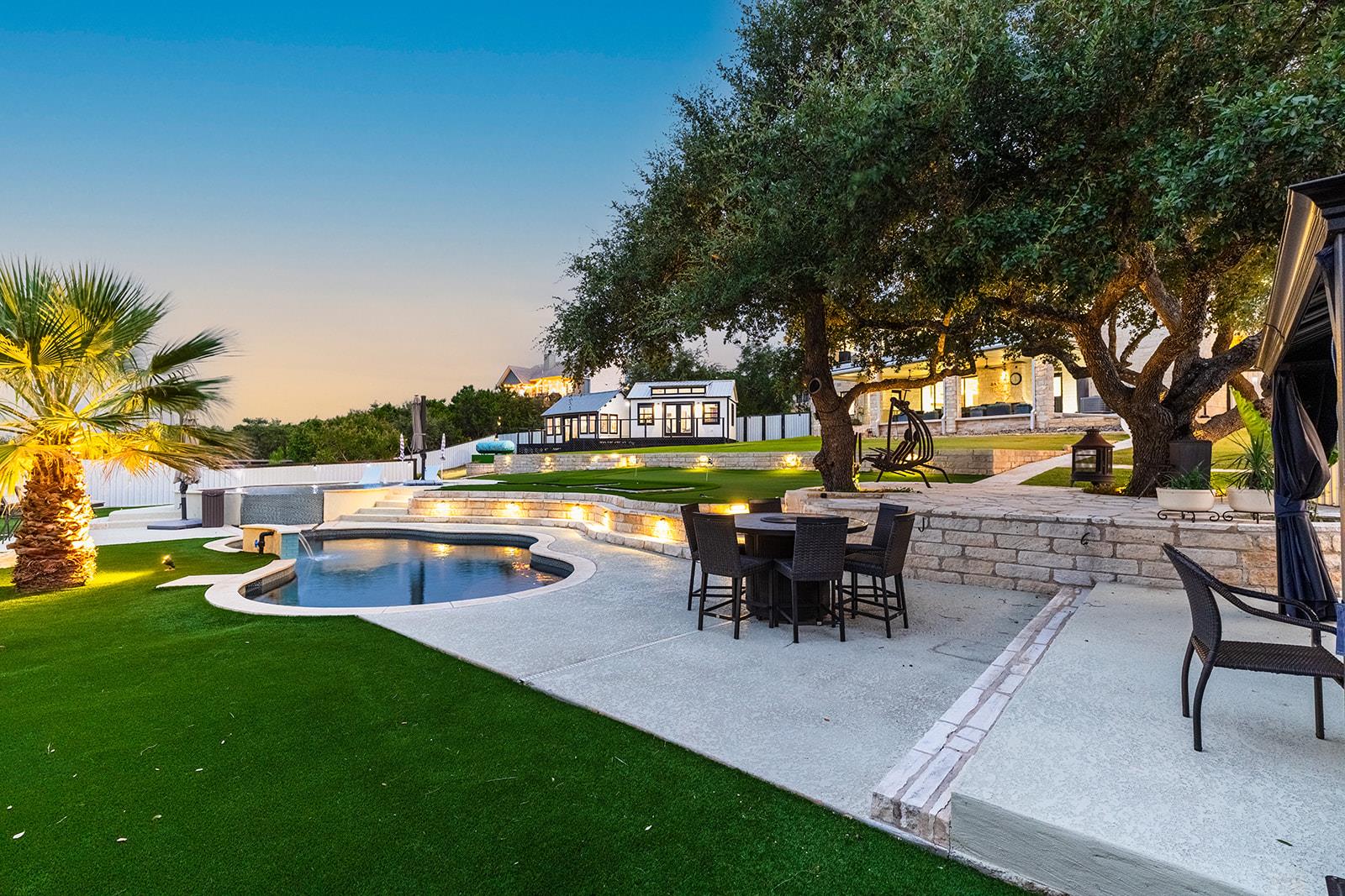 20516 Queen Bee Lane Spicewood TX 78669