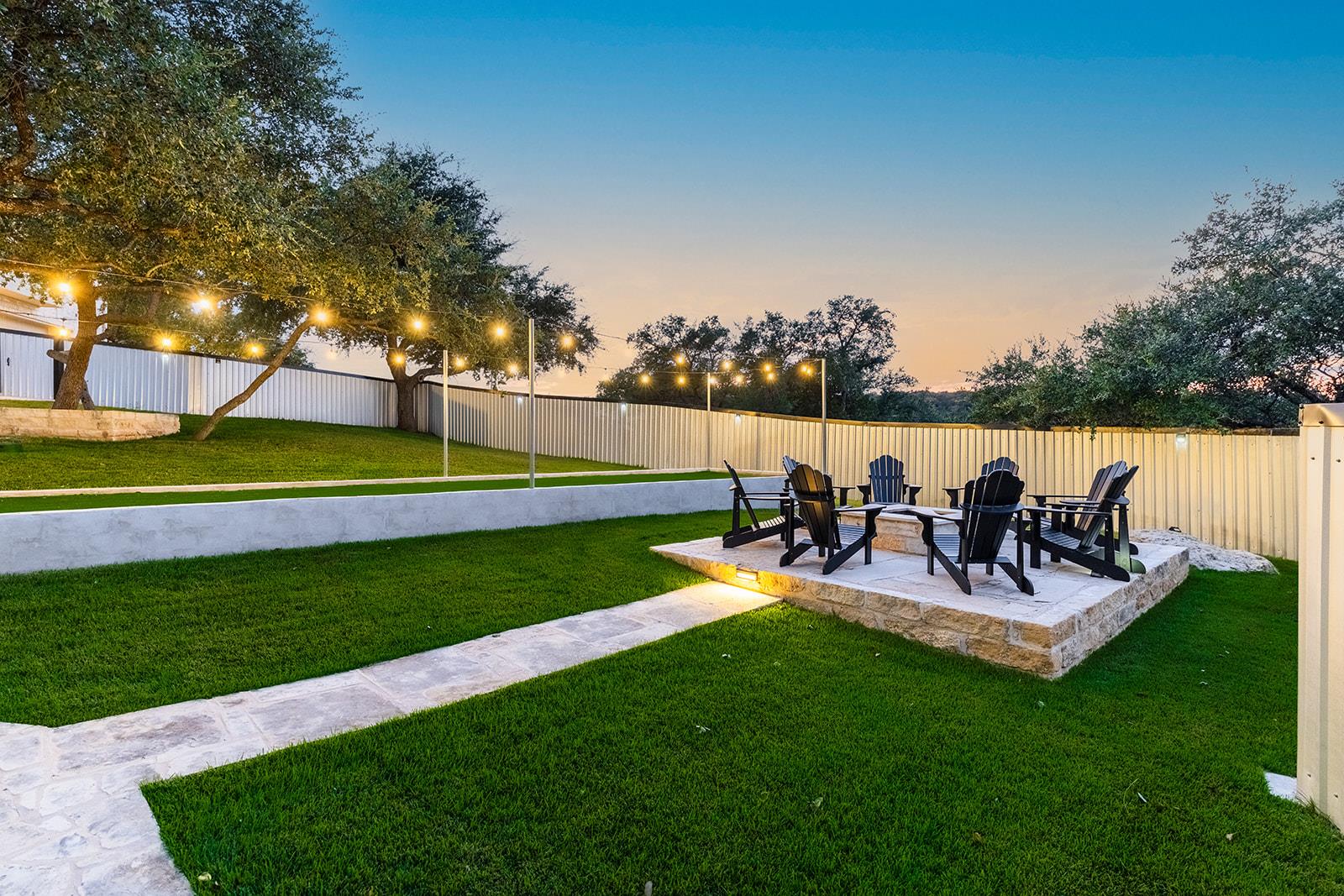 20516 Queen Bee Lane Spicewood TX 78669