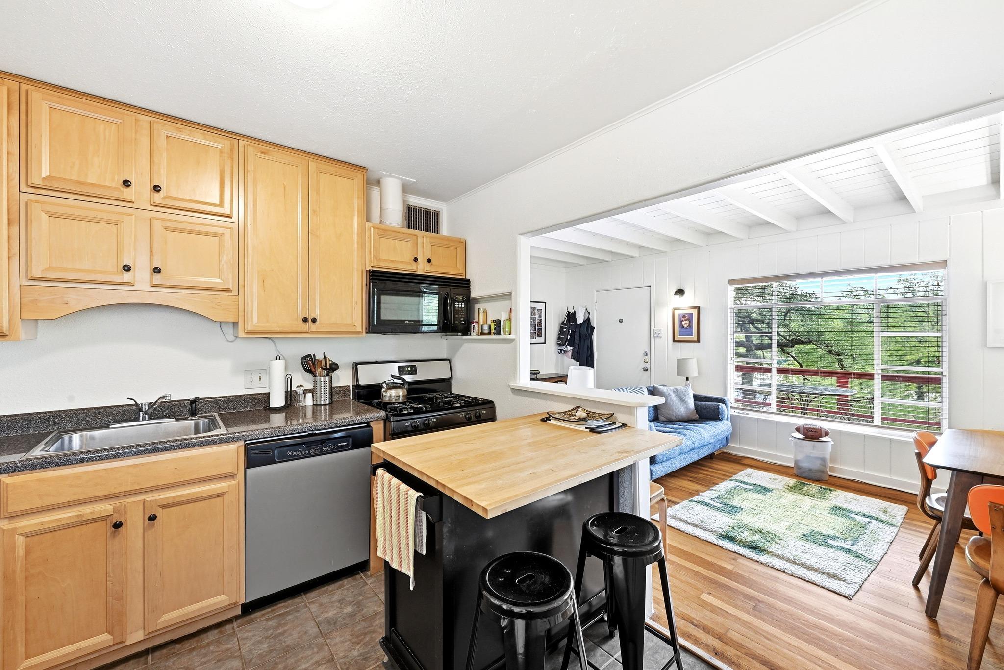 2003 Alameda Drive Austin TX 78704