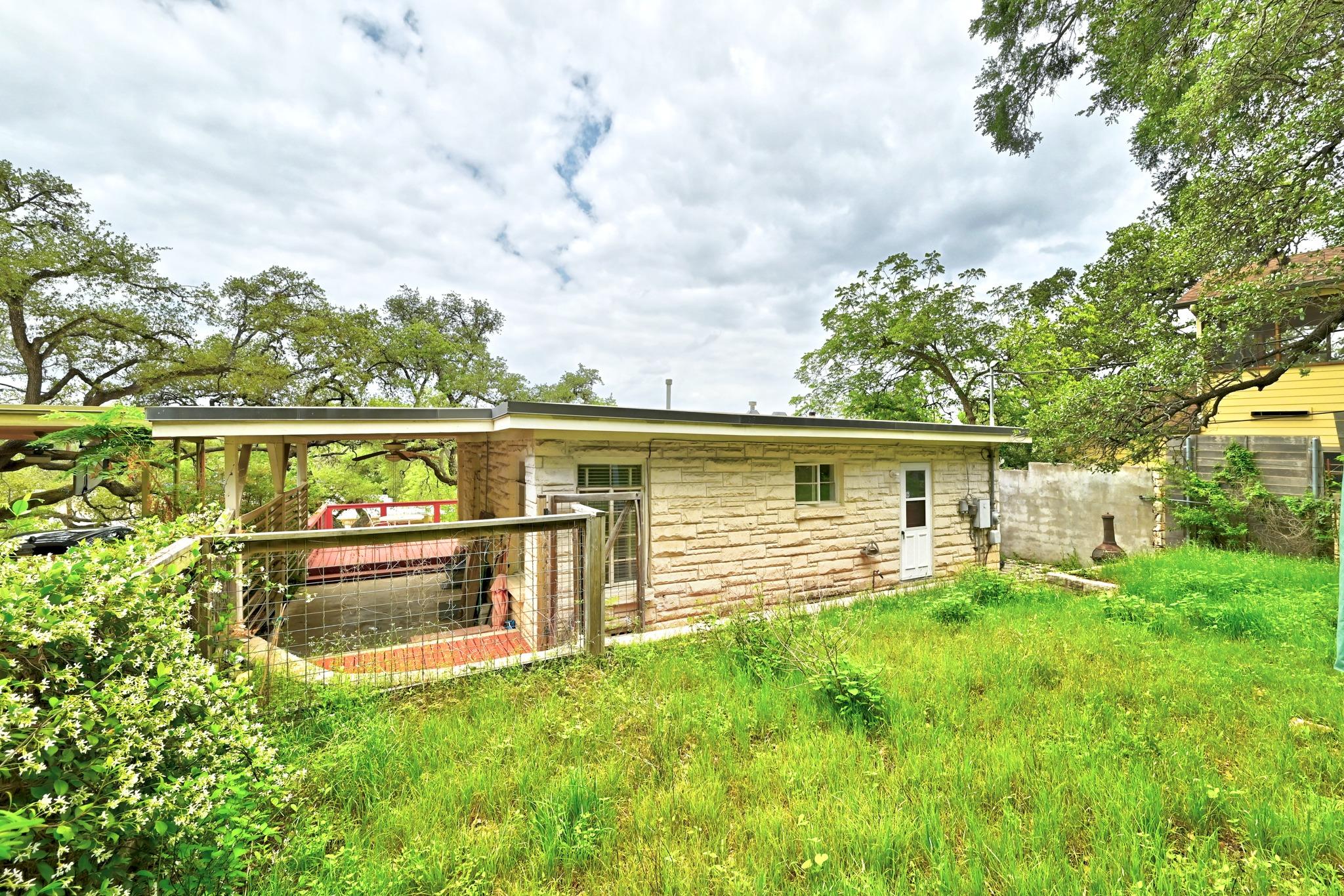 2003 Alameda Drive Austin TX 78704