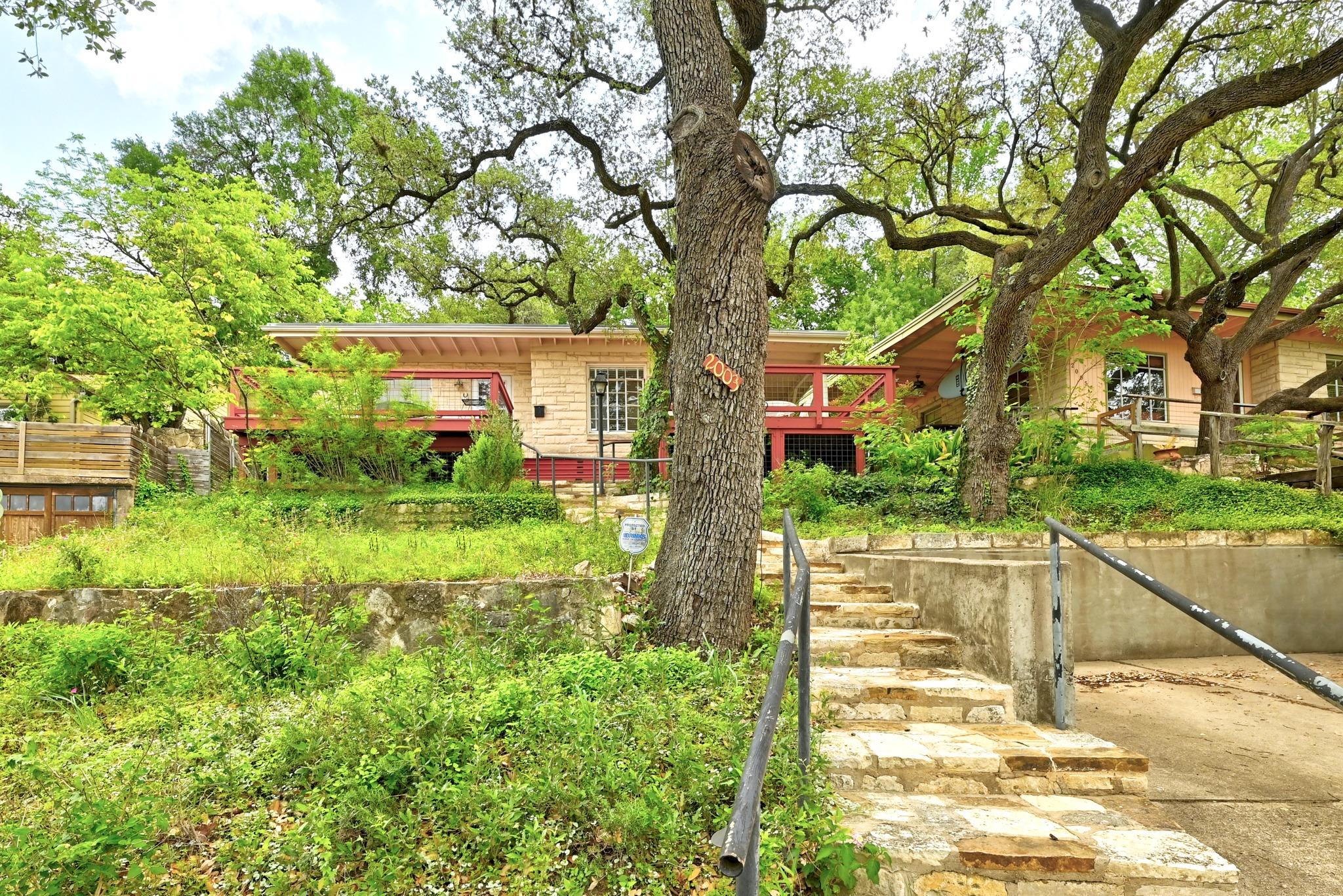 2003 Alameda Drive Austin TX 78704