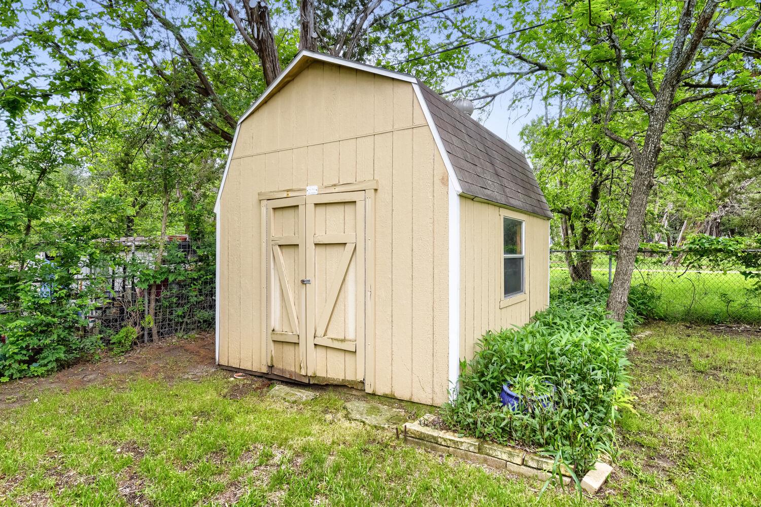 1109 Fieldcrest Drive Austin TX 78704