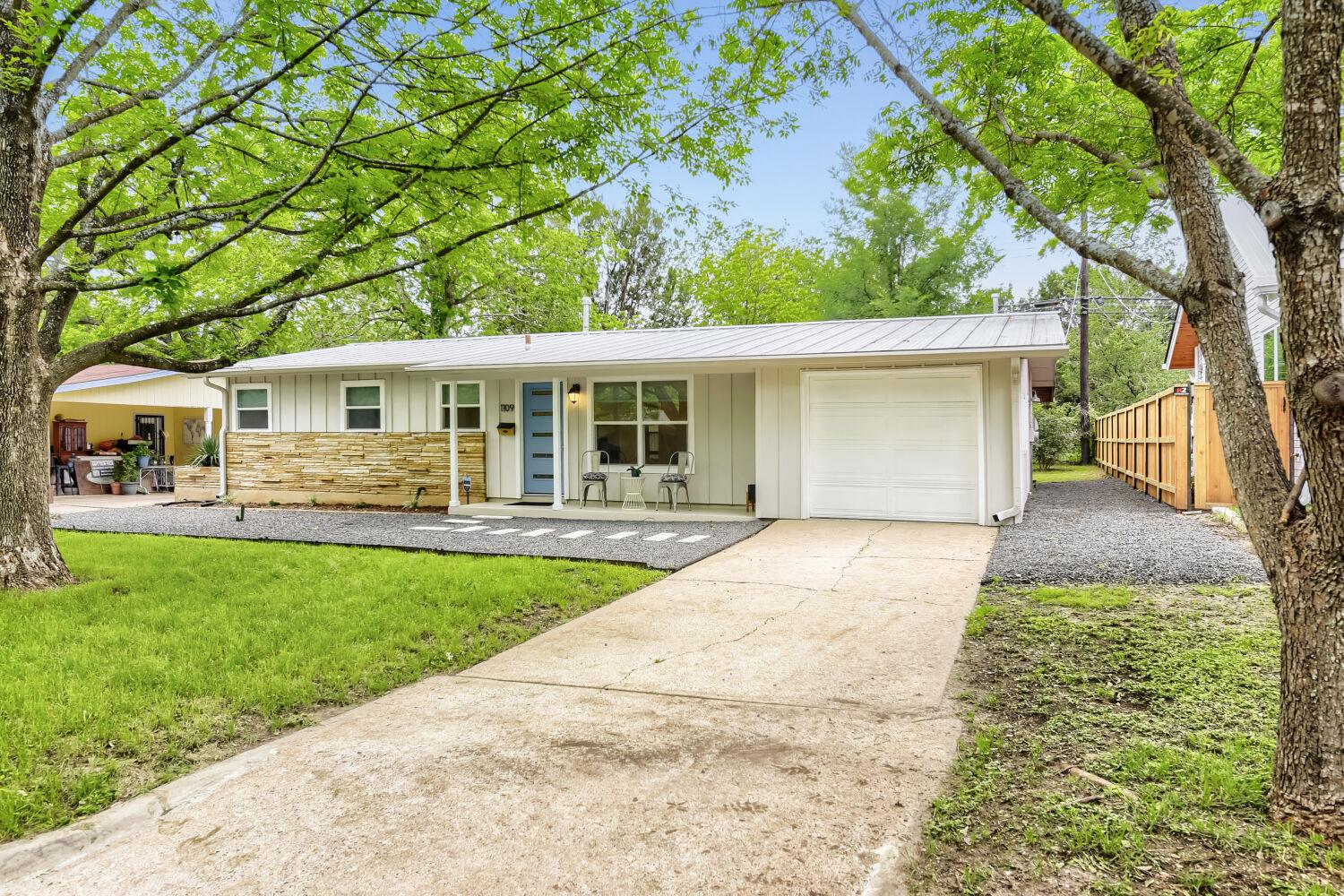 1109 Fieldcrest Drive Austin TX 78704