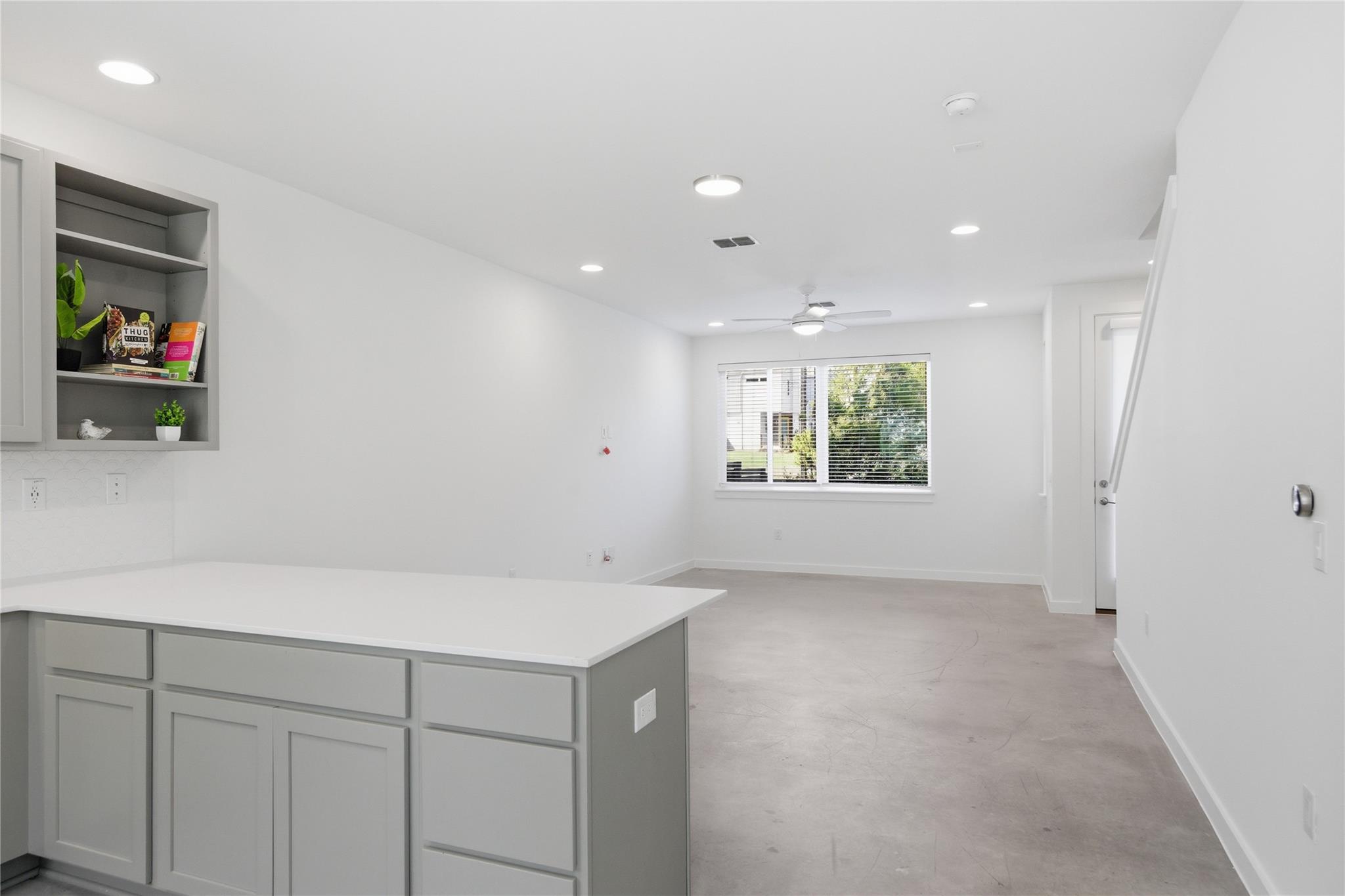814 N Bluff Drive Austin TX 78745