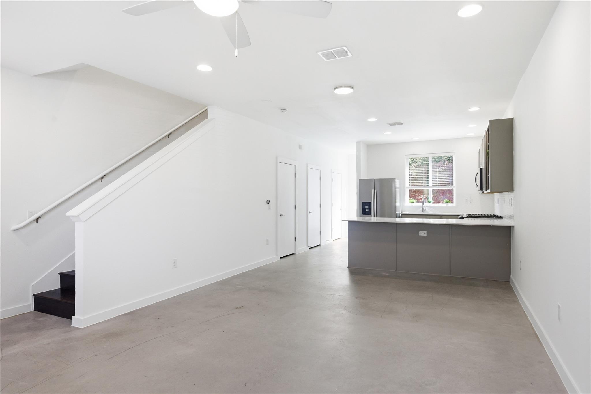 814 N Bluff Drive Austin TX 78745