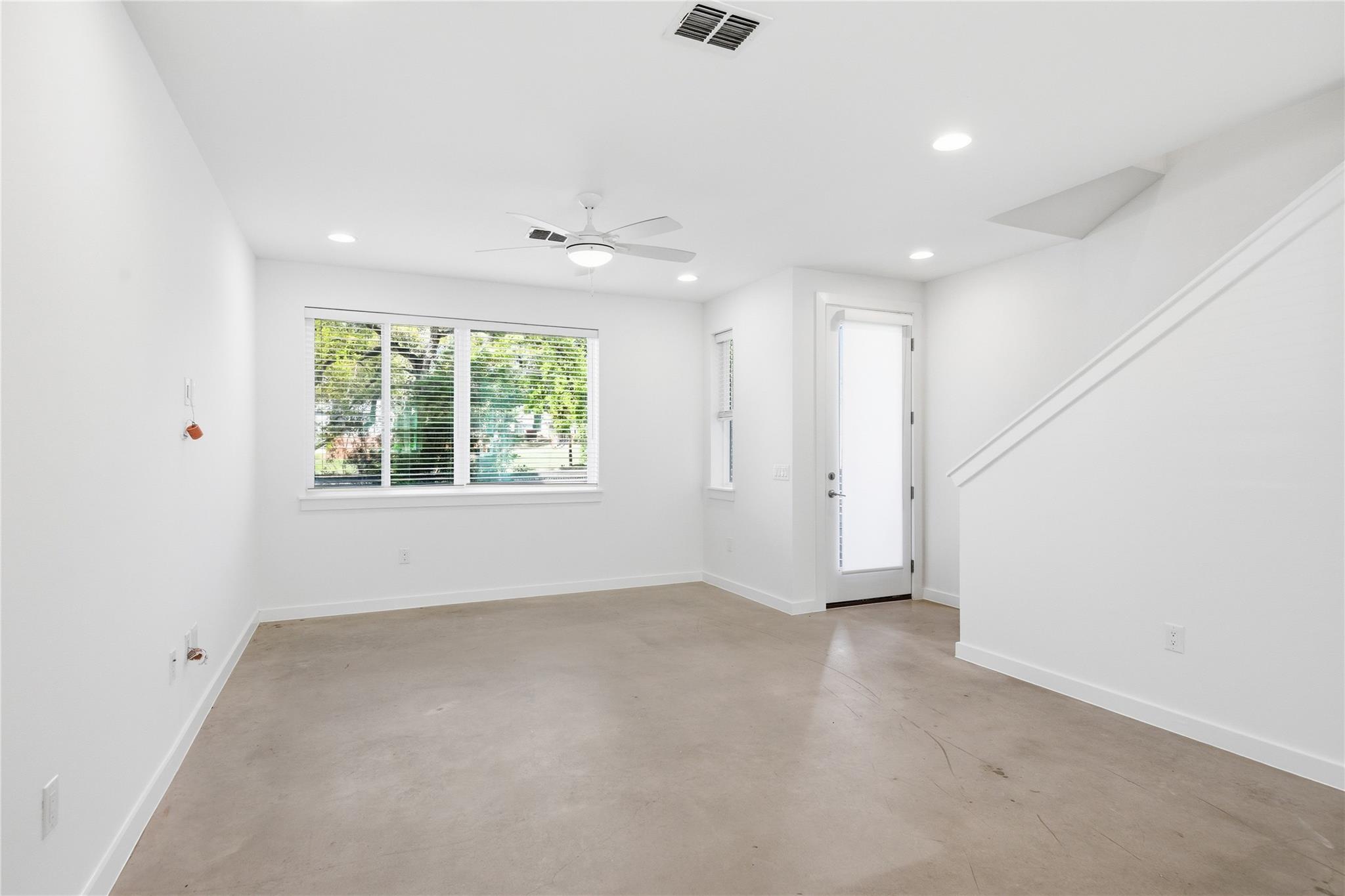 814 N Bluff Drive Austin TX 78745