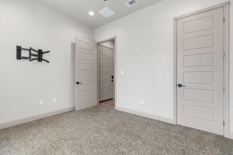 128 Strada Luca Florence TX 76527