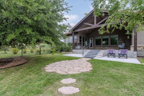 128 Strada Luca Florence TX 76527