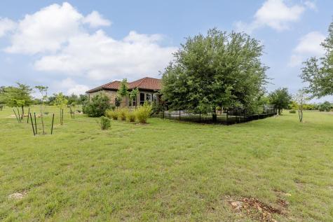 128 Strada Luca Florence TX 76527
