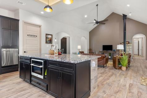 128 Strada Luca Florence TX 76527