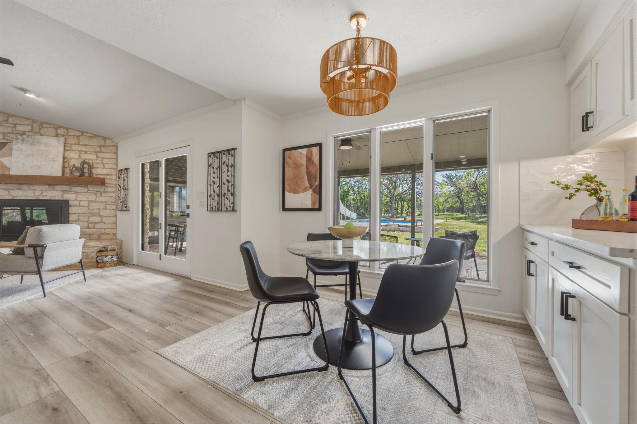 28 Country Oaks Drive Buda TX 78610