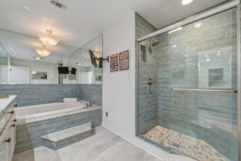 28 Country Oaks Drive Buda TX 78610