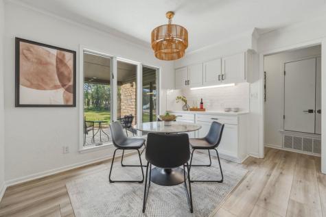 28 Country Oaks Drive Buda TX 78610