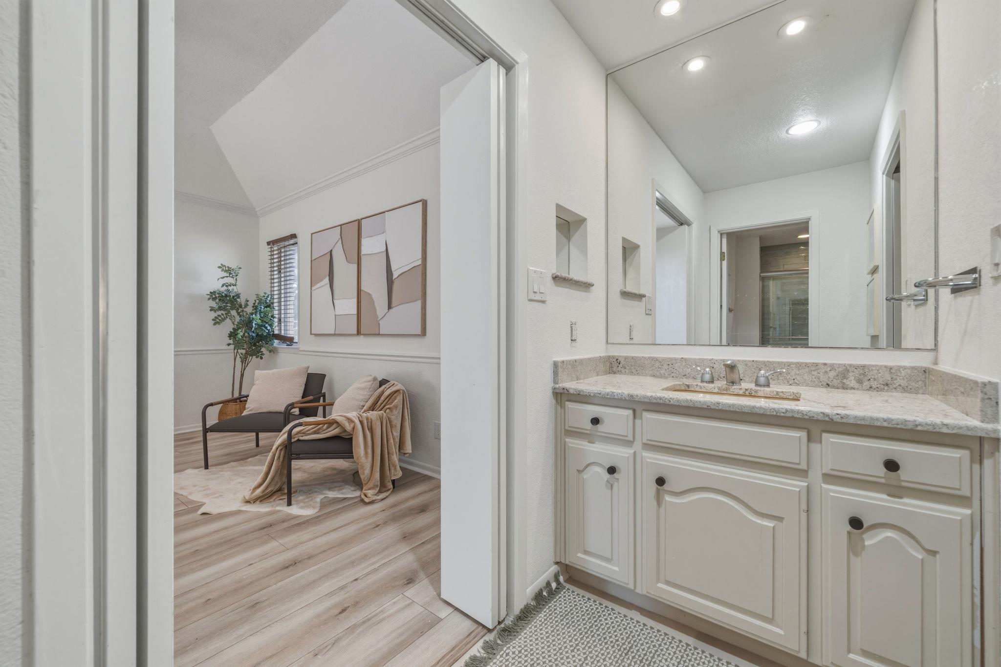 28 Country Oaks Drive Buda TX 78610