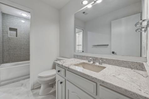 28 Country Oaks Drive Buda TX 78610
