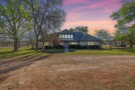 28 Country Oaks Drive Buda TX 78610