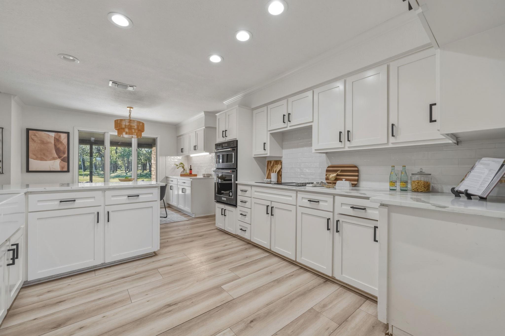 28 Country Oaks Drive Buda TX 78610