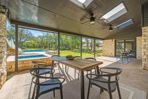 28 Country Oaks Drive Buda TX 78610