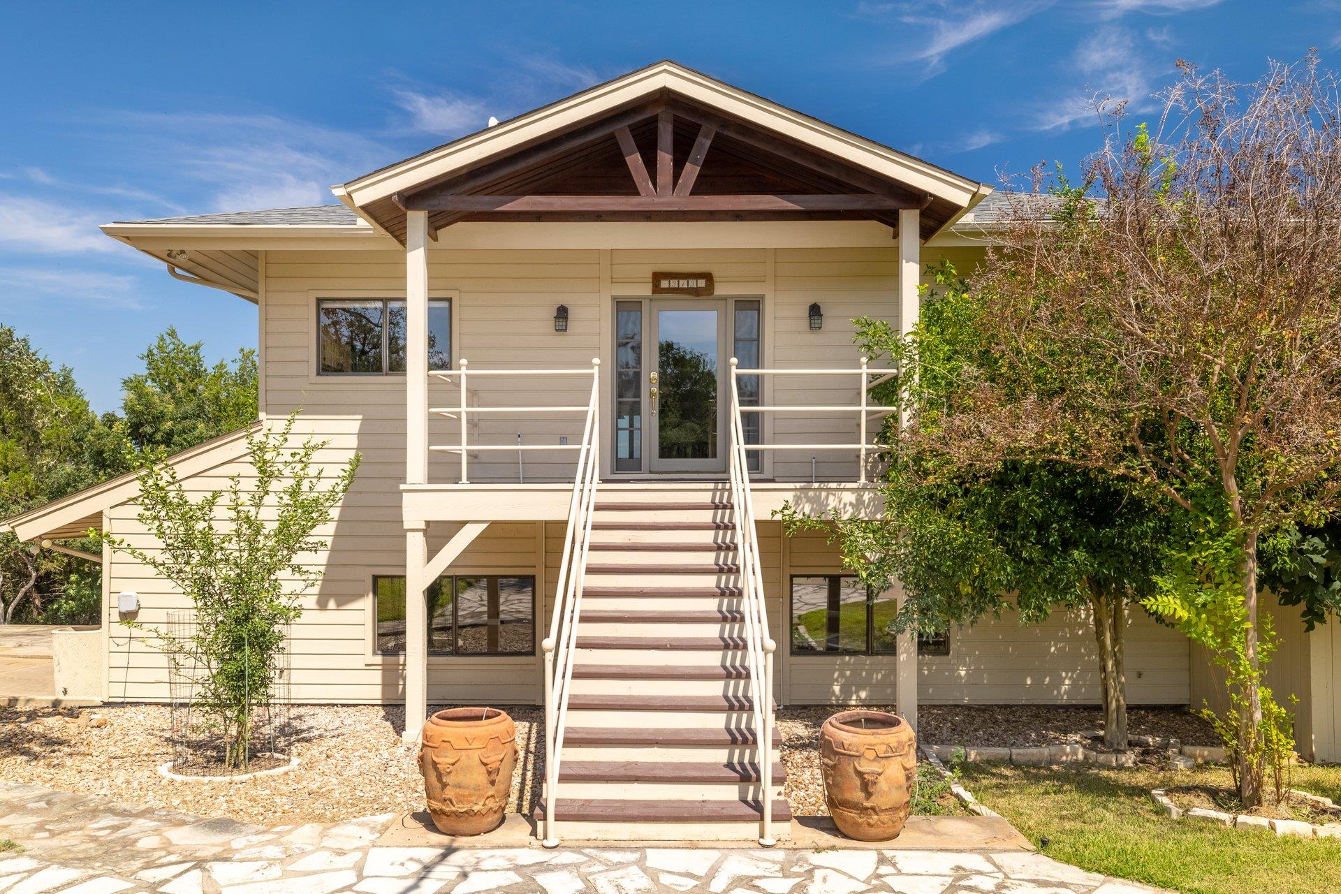 313 Kendall Road Spicewood TX 78669