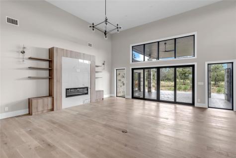 6507 Ranch Road 962 W Round Mountain TX 78663