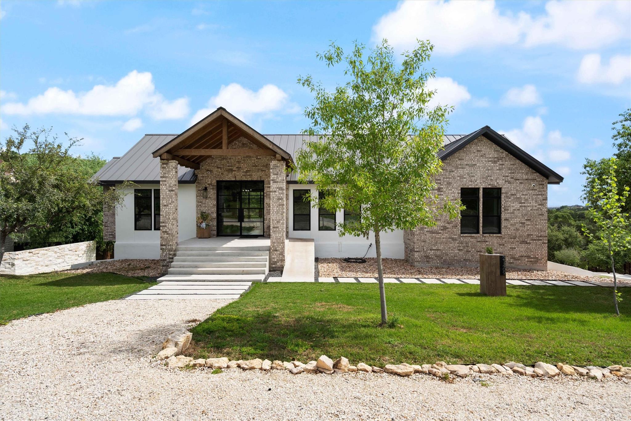 21409 Vista Estates Drive Spicewood TX 78669