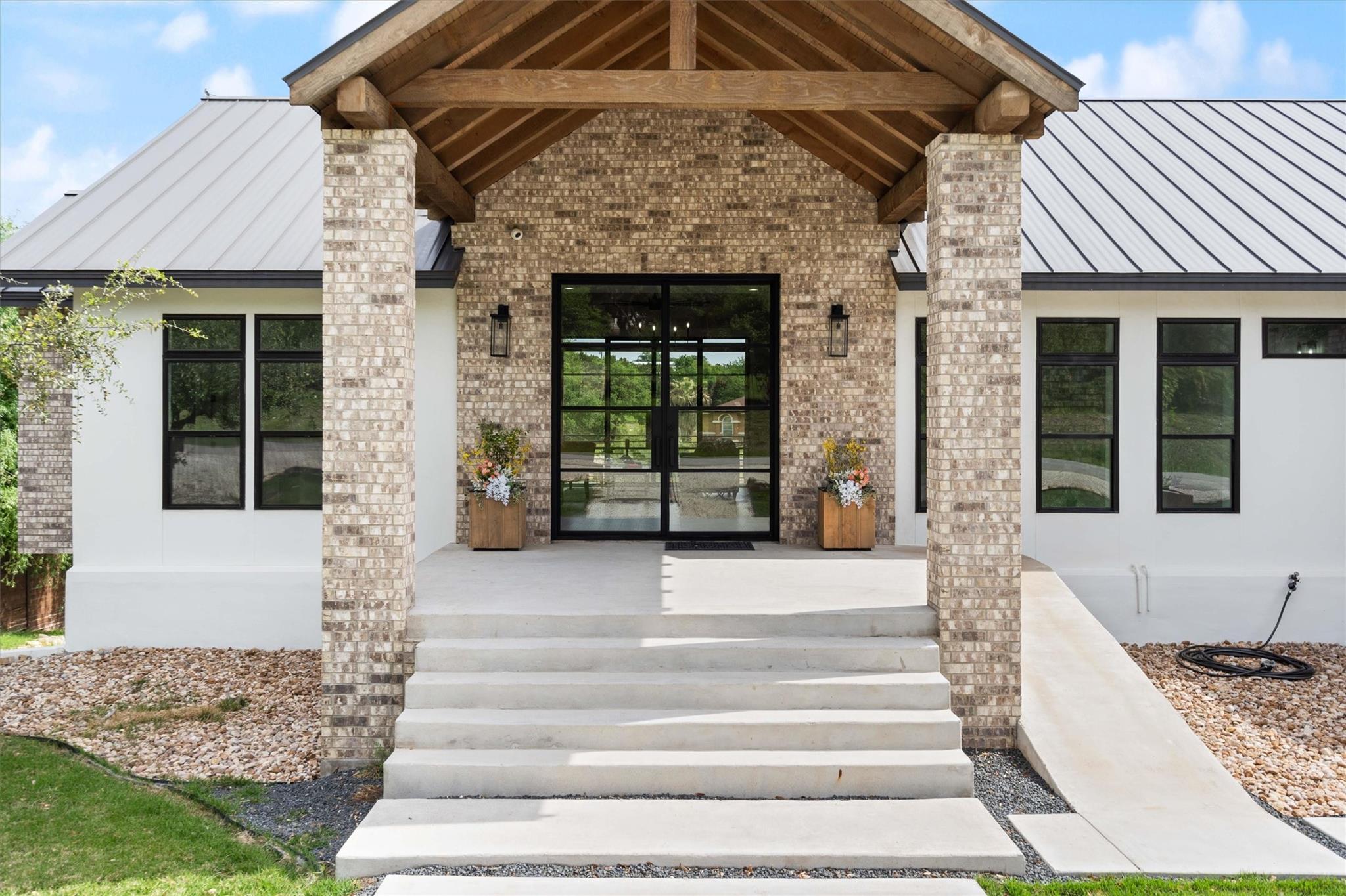 21409 Vista Estates Drive Spicewood TX 78669