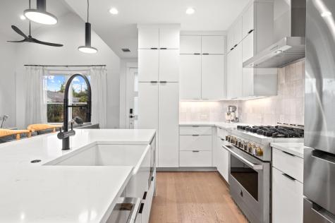 2104 E 2nd Street Austin TX 78702