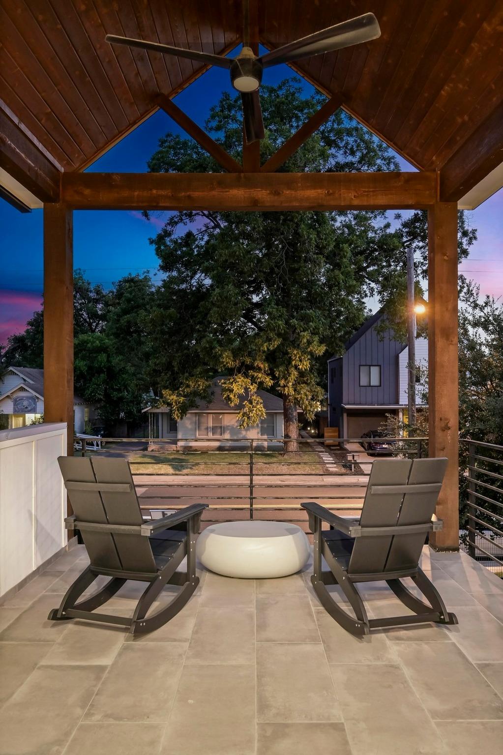 2104 E 2nd Street Austin TX 78702