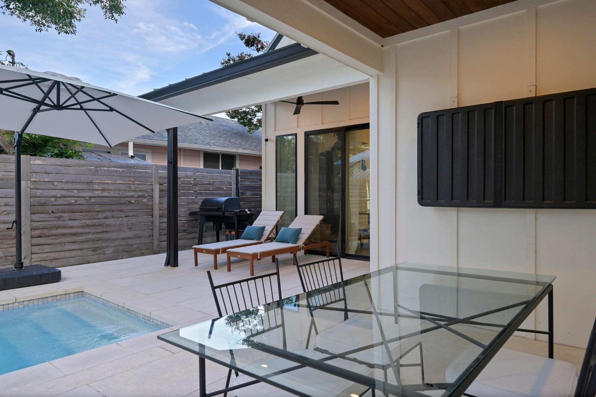 2104 E 2nd Street Austin TX 78702