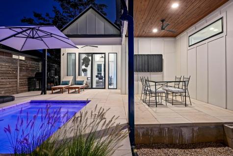 2104 E 2nd Street Austin TX 78702