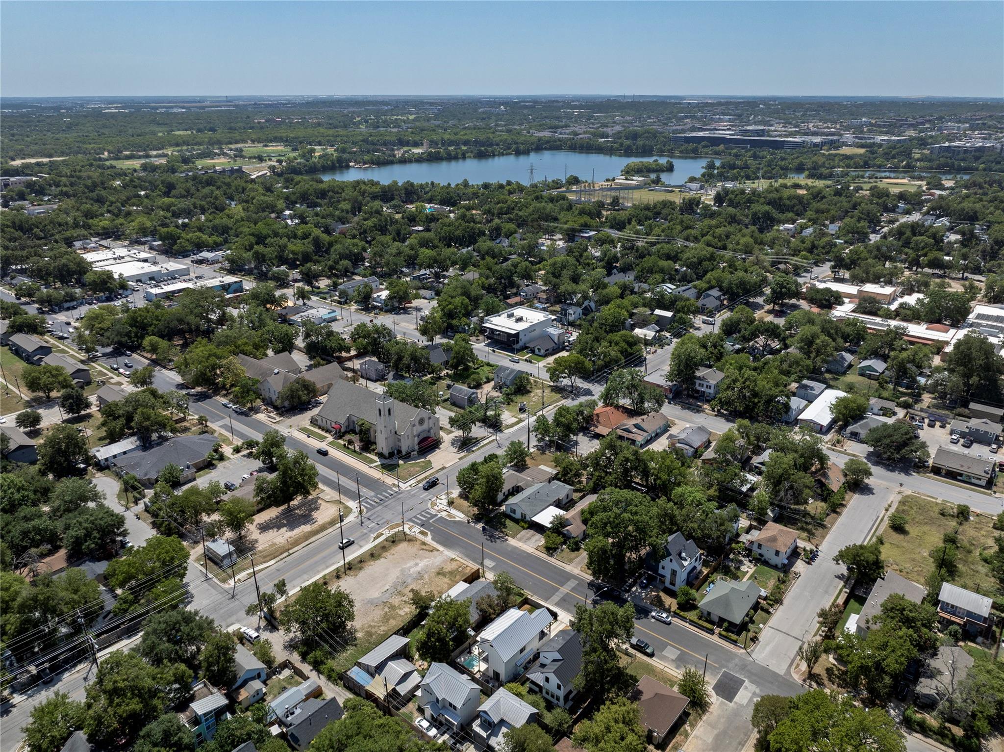 2104 E 2nd Street Austin TX 78702