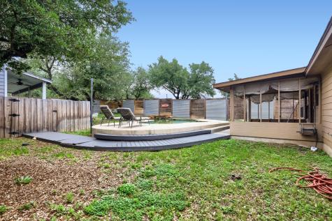10213 Thomas Lane Dripping Springs TX 78620