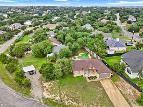 10213 Thomas Lane Dripping Springs TX 78620
